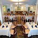 Best Western Plus Grosvenor Airport Hotel 