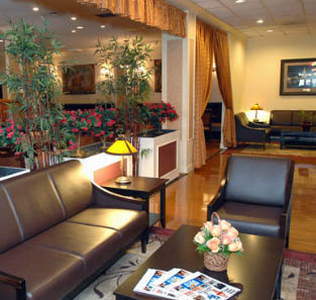 Western Grosvenor Airport Hotel 3*